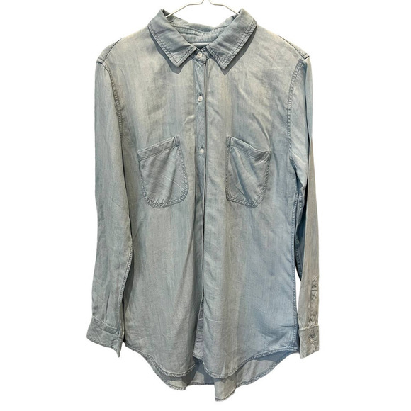 NWT Rails Carter Button Up Top (M) - Picture 7 of 7